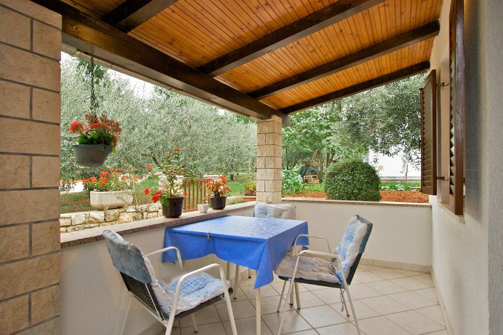 Apartments Graziella Poreč Buitenkant foto