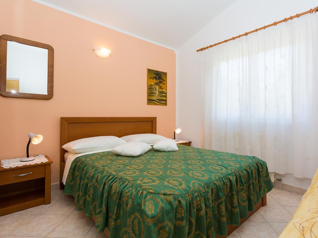 Apartments Graziella Poreč Buitenkant foto
